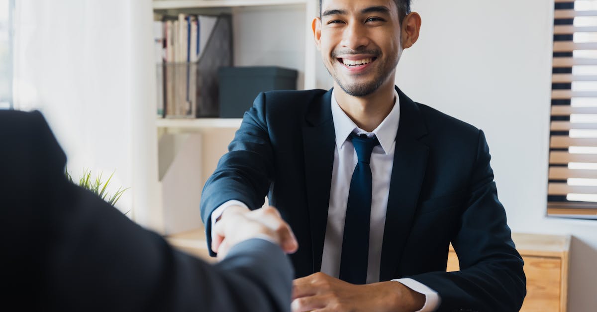 如何识别一个玩家是否在使用技术支持？